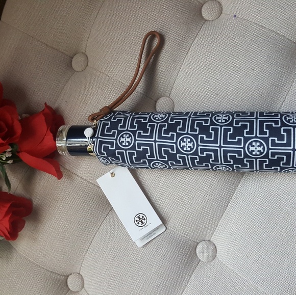 TORY BURCH LOGO UMBRELLA TORY NAVY - Picture 2 of 5